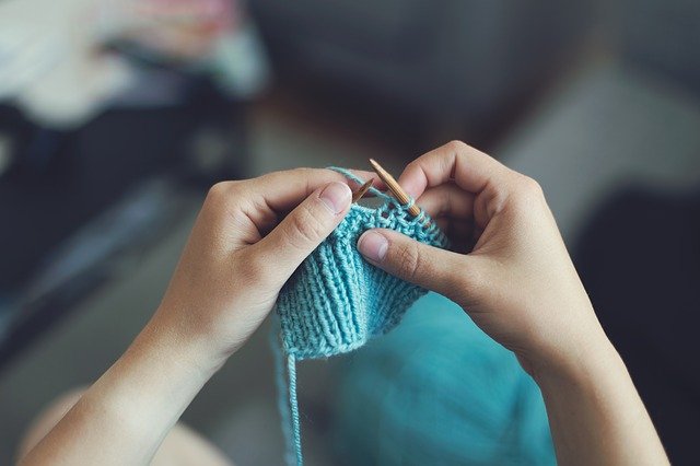 jak zrobić sweter na drutach